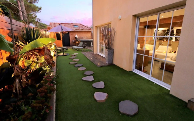 Luxurious Villa With Private spa Near Beach