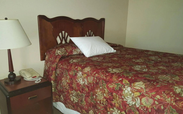 Smokey Point Motor Inn