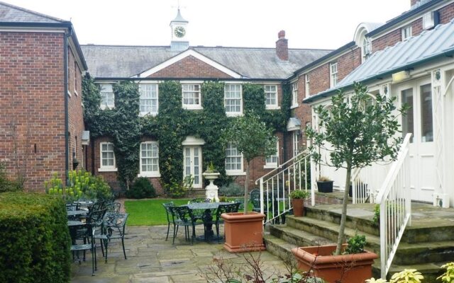 Etrop Grange Hotel