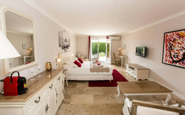 Villa Stephanie Guest House