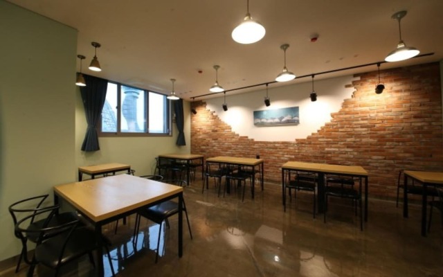 Sokcho Brooklyn Hotel