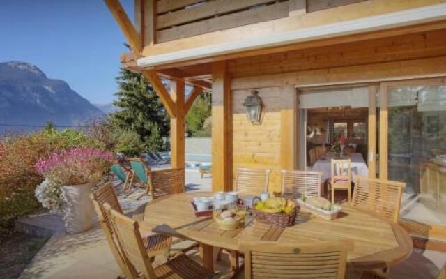 Chalet Beauvoir 12 - OVO Network