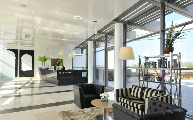 West All Suite Hotel Tel Aviv