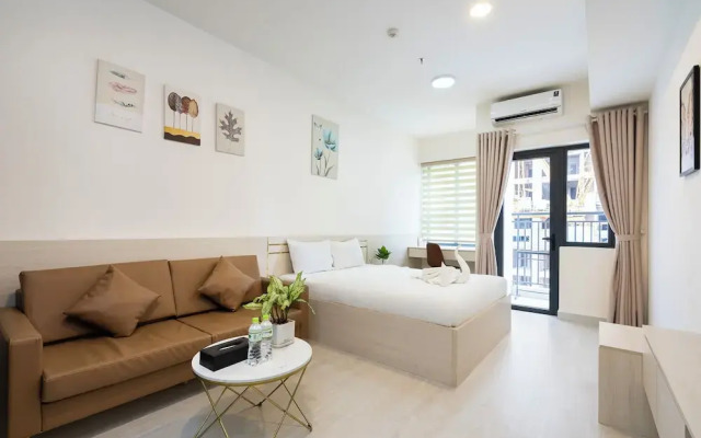 Otis Soho Saigon Balcony Apartment