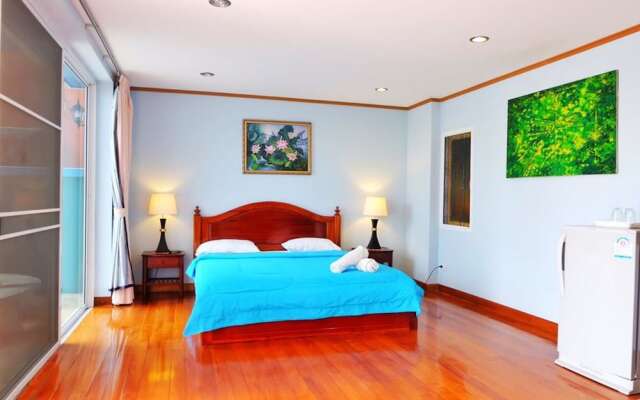 4BR Sea View Pool Villa at Patong Hill