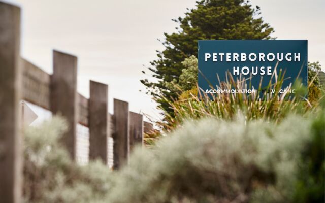 Peterborough House & Motel