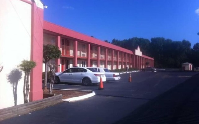 Budget Inn