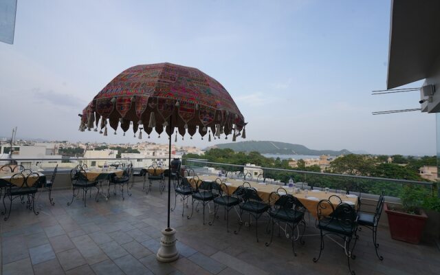 The Ramvilas - A Rooftop Lake View Hotel in Udaipur