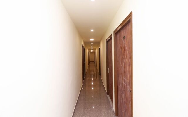 OYO Flagship 22749 Hotel Mda