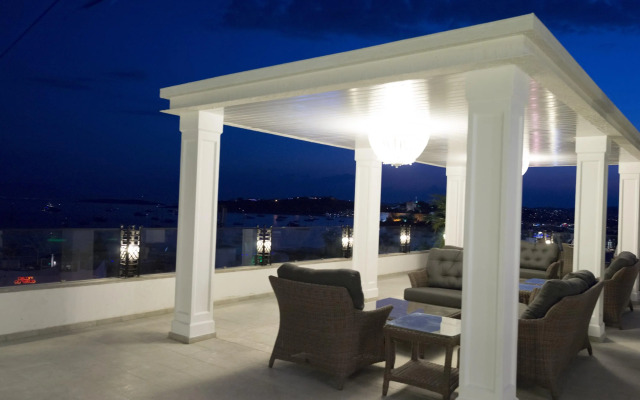 Ena Boutique Hotel & Residences