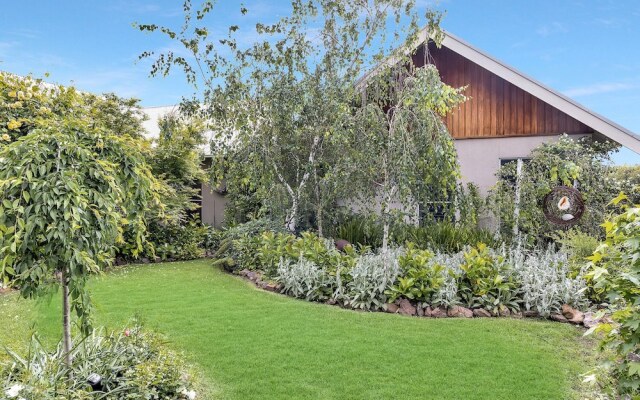 Yallambee by Your Innkeeper Mudgee