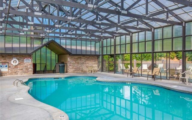 Mountain Mist - Two Bedroom Cabin