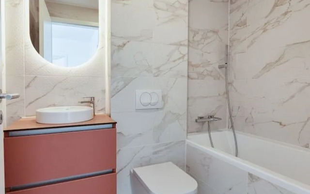 The Amberlyn Suite Hotel