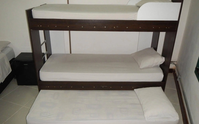 Pura Vida Hostel