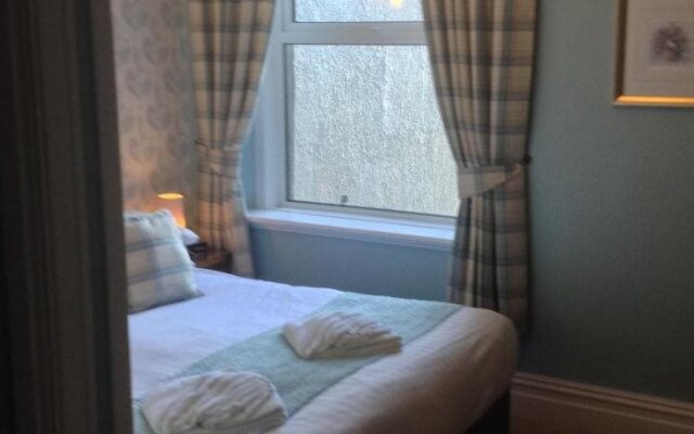 The Ravensworth Hotel