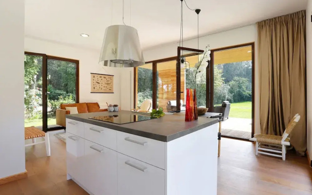 Rustic-chic Holiday Home