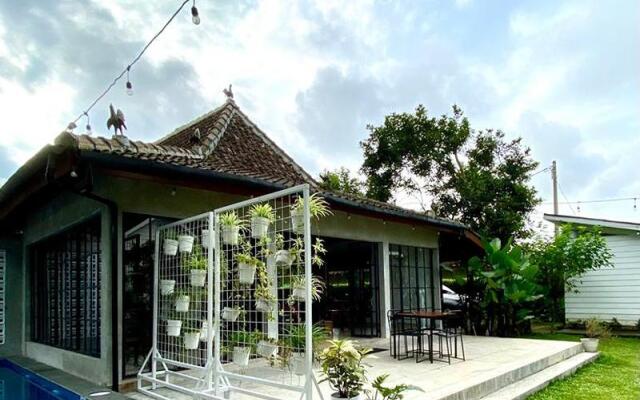 Omah Ucok Yogyakarta By Zuzu