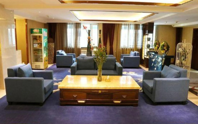 Oriental Hawaii Hotel (Heihe Central Pedestrian Street Shop)
