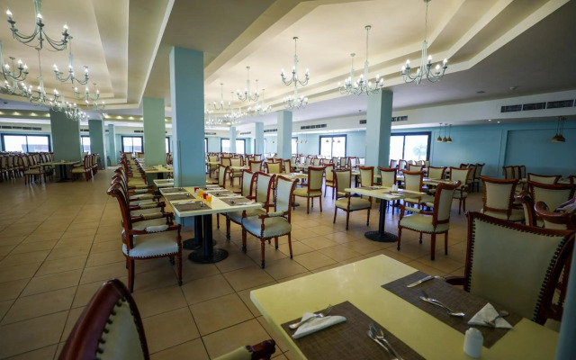 Blend Club Aqua Resort