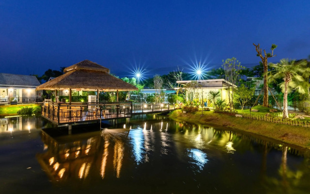 Loftpical Resort