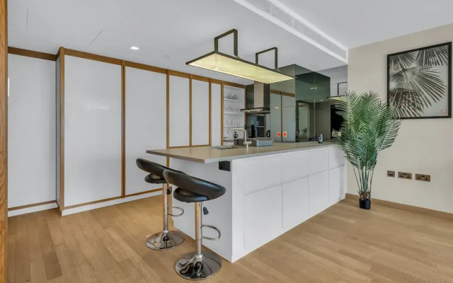 Modern 1 Bedroom Apartment in Stratford