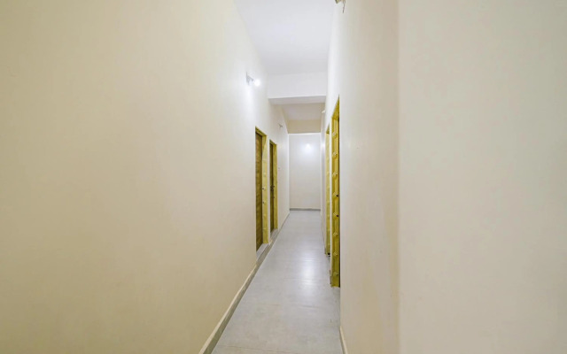 OYO 85156 Prateek A1 Residency