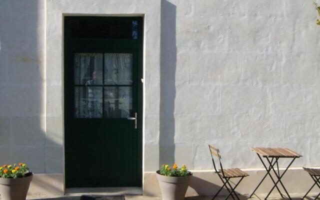 Gîte Montreuil-le-Henri, 2 pièces, 2 personnes - FR-1-410-225