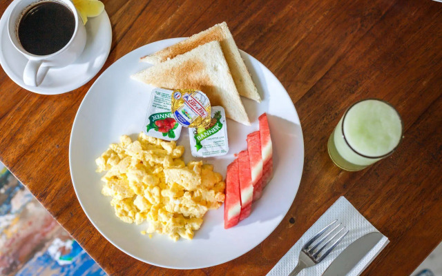 Paras Paros Marina Lodge