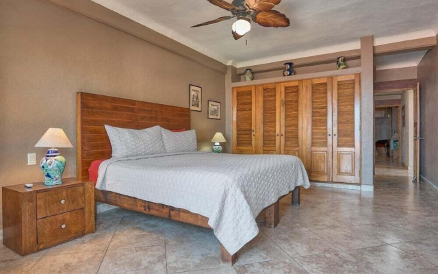 Ocean View 2Br Condo-balcony-beach-pool - 204