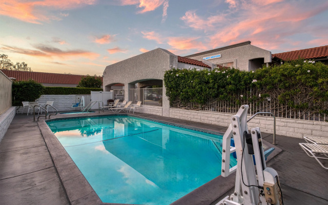SureStay Hotel by Best Western Camarillo