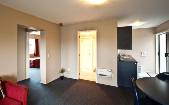 Phoenix Motel