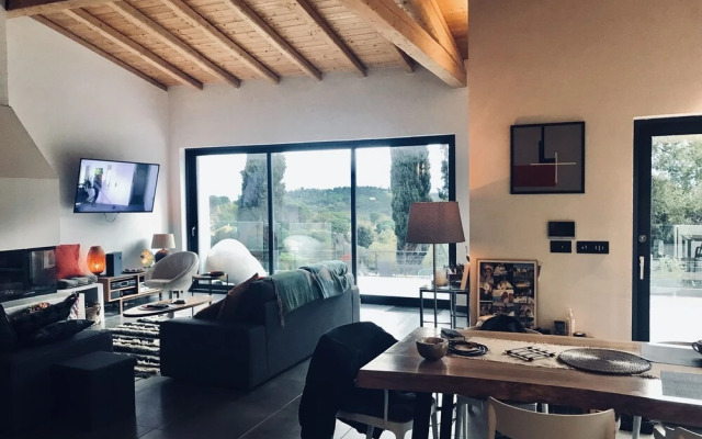 Welcome to Villa Coco