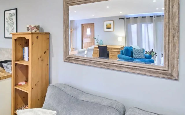 Host Stay Orchard Barn