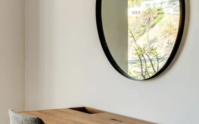 Private Pool Tranquility at Ocean Penthouse Retreat