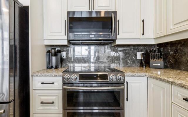 Blue Mountain, 2BR, Slopeside-Chateau Ridge