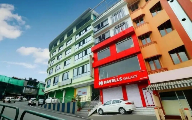 Gajraj Hotel