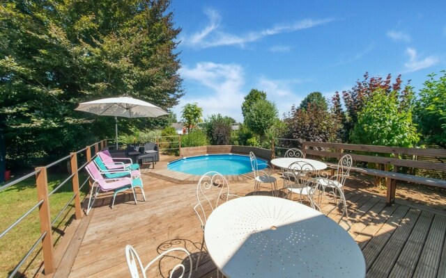 Pretty House in the Ardennes With Swimming Pool & Games Room