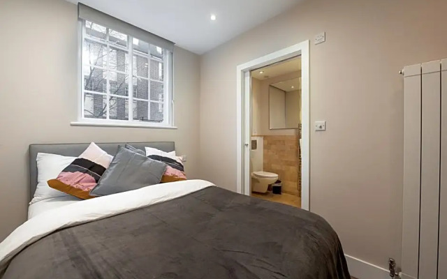 Meriden Court by CAPITAL