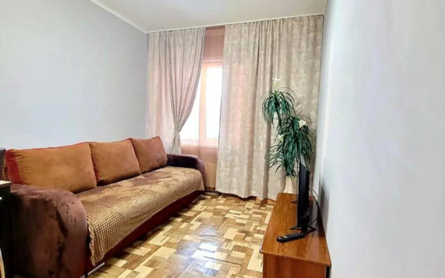 Аренда в Белых Росах на набережной Ярыгинская 7