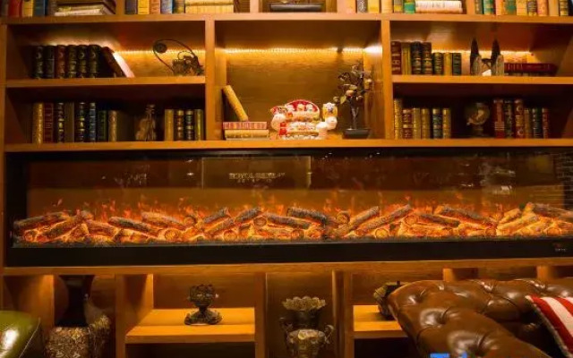 James Joyce Coffetel·Kaifeng Drum Tower