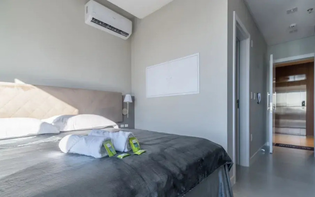 MHFA Studios em Prédio Luxuoso Vista Mar