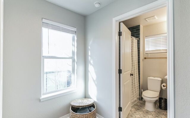Retreat in Bouldin Creek Walkable to Restaurants