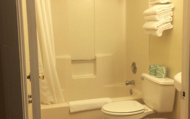 Hotel Charlee Villas by the Beach