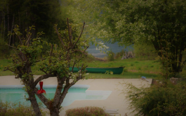 Mulvehill Creek Wilderness Inn