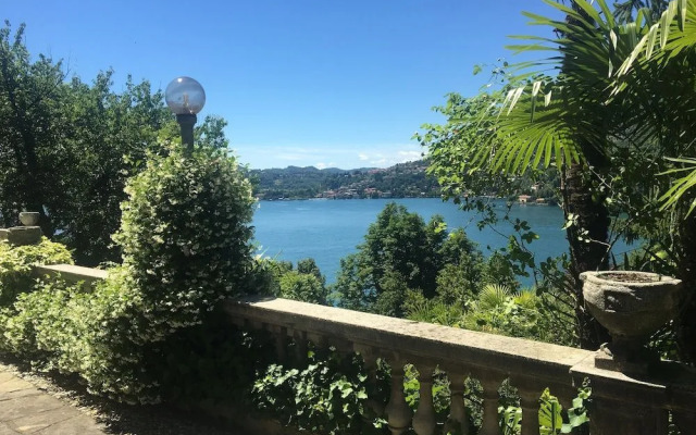 Villa Costanza
