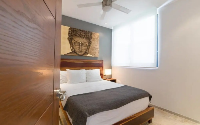 Menesse 205 by CocoBR