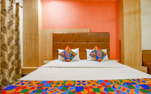 Fabhotel The Oasis