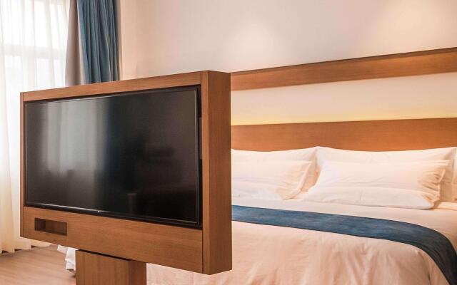 Novotel Suzhou Tai Lake Santeh Hotel