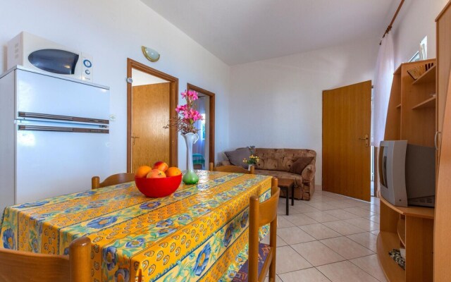 Awesome Home in Sevid With 5 Bedrooms