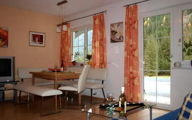 Ferienwohnung Höllrigl